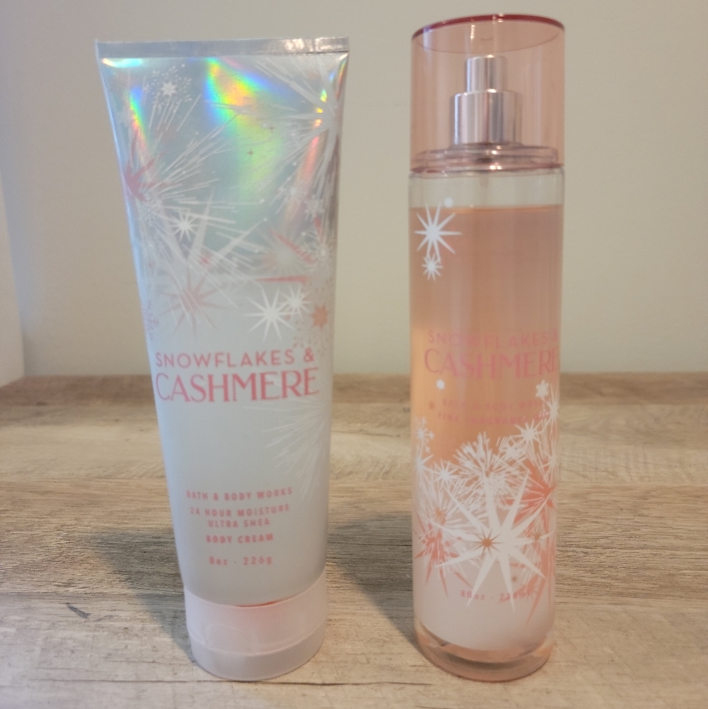 Bath & Body Works Snowflakes & Cashmere Set